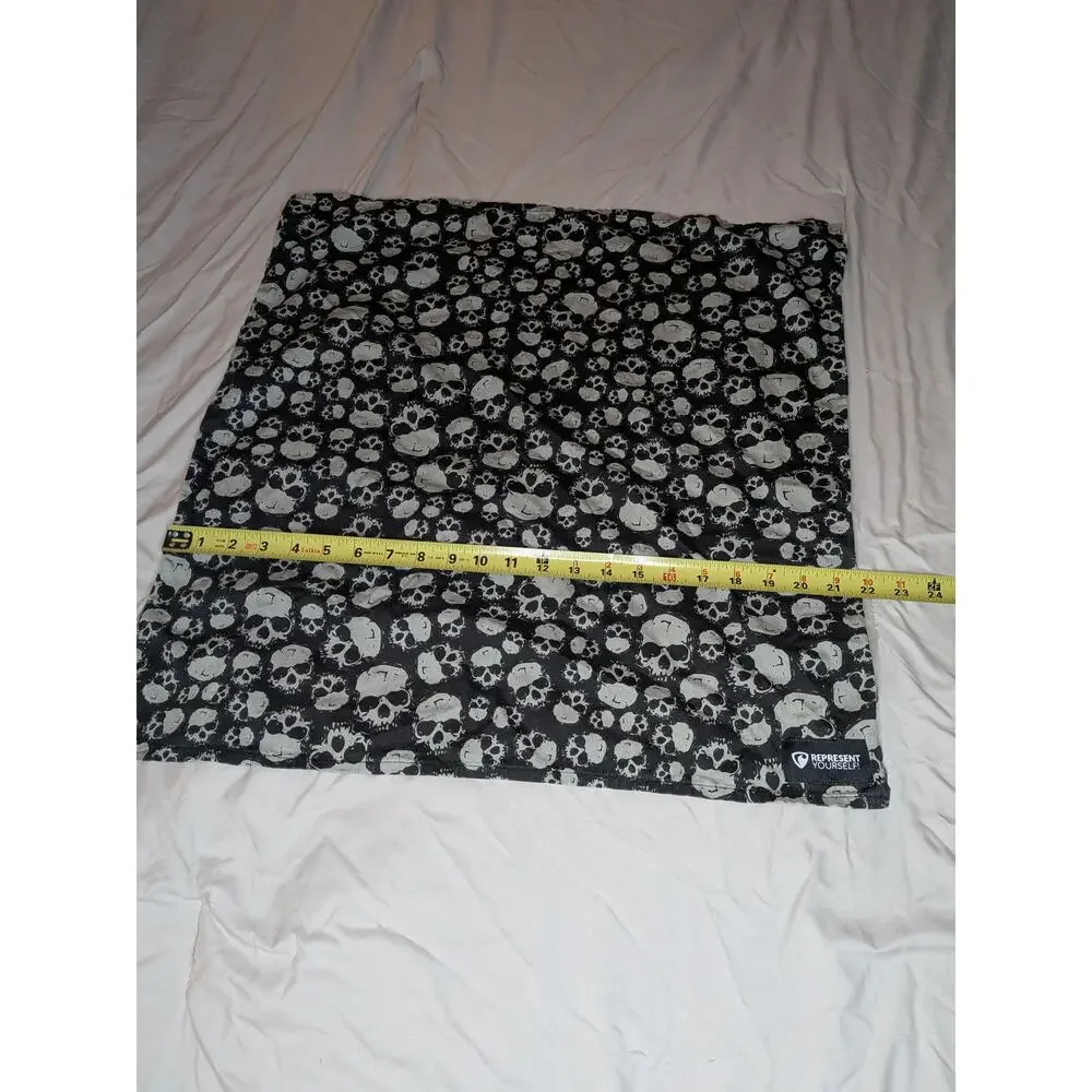 Represent Yourself Black & White All-Over Skull Print Bandana